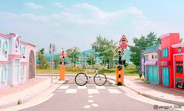 [主题频道/景点] 往相片放一片棉花糖的蜡笔色旅游热点자전거공원1.jpg